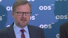 „Nechceme, aby se tu opakovala situace Rusnokovy vlády bez důvěry,“ řekl... „Nechceme, aby se tu opakovala situace Rusnokovy vlády bez důvěry,“ řekl...