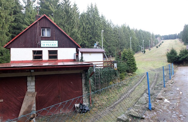 Ped zimní sezonou byl areál na eínku ve stadiu kompletní renovace. Ta...