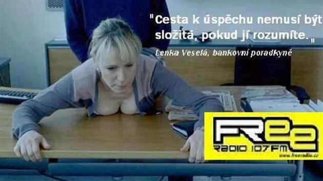 Snaiv sekretka v podn Free Radio. Veejnost v souti Sexistick prasteko 2017 ji vybralo jako nejvce sexistickou reklamu.