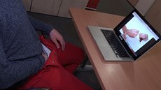 Masturbace prospívá zdraví. Muži by si měli ulevit nejméně dvacetjednakrát do... Masturbace prospívá zdraví. Muži by si měli ulevit nejméně dvacetjednakrát do...