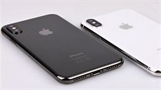 iPhone X je v prodeji v černém a bílém provedení iPhone X je v prodeji v černém a bílém provedení