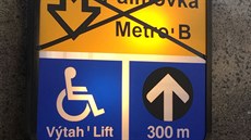 Dopravní podnik uzavřel vstup do metra na autobusovém nádraží na Palmovce... Dopravní podnik uzavřel vstup do metra na autobusovém nádraží na Palmovce...