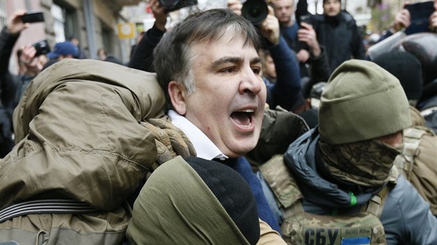 Ukrajinsk tajn sluba SBU zatkla v Kyjev bvalho odskho guberntora Michaila Saakaviliho (5. prosince 2017)