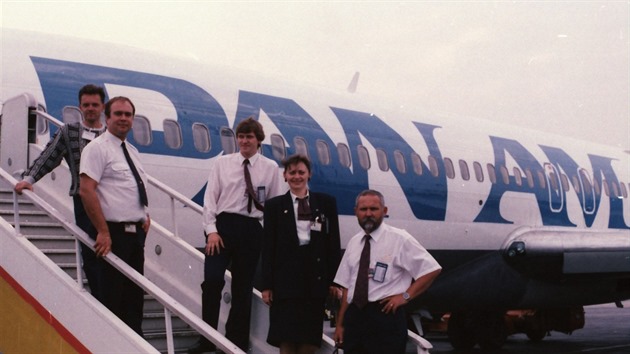 Boeing 727-235 Pan Am. Na snmku prat zamstnanci firmy Pan Am.