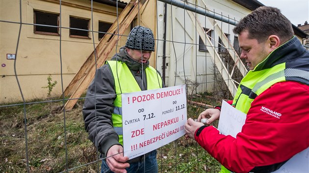 Ppravn prce pro stavbu parkovacho domu v arelu Gayerovch kasren.