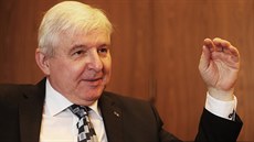 Podle Jiřího Rusnoka není otázka vstupu do eurozóny o vlivu nebo ztrátě vlivu,... Podle Jiřího Rusnoka není otázka vstupu do eurozóny o vlivu nebo ztrátě vlivu,...