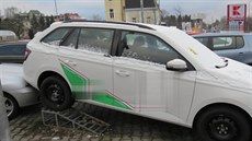 Opilý řidič naboural na parkovišti před obchodním domem v Mariánských Lázních... Opilý řidič naboural na parkovišti před obchodním domem v Mariánských Lázních...