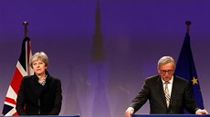 Britská premiérka Theresa Mayová na jednání s předsedou Evropské komise... Britská premiérka Theresa Mayová na jednání s předsedou Evropské komise...