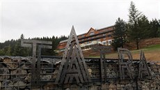 Grand hotel Tatra ve Velkých Karlovicích je po nákladné rekonstrukci otevřený... Grand hotel Tatra ve Velkých Karlovicích je po nákladné rekonstrukci otevřený...
