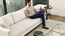 Zejména muži robotické vysavače mají rádi, jsou pro ně technickou hračkou,... Zejména muži robotické vysavače mají rádi, jsou pro ně technickou hračkou,...