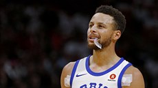 Stephen Curry z Golden State Warriors bhem záoasu s Miami Heat Stephen Curry z Golden State Warriors bhem záoasu s Miami Heat