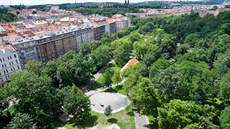Park Folimanka na pomezí Vinohrad, Nuslí a Nového Msta leí v prostoru mezi...