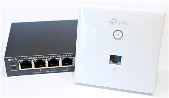 Pístupový bod EAP115-Wall a PoE switch TP-SG108PE