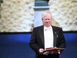 Richard Thaler pevzal Nobelovu cenu za ekonomii. (10. prosince 2017)