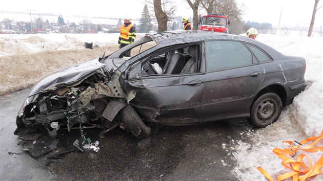 Na zatku nora roku 2017 dolo ped Chotbo k dopravn nehod. idi vozu nhle zkolaboval, auto narazilo do stromu, pevrtilo se a zstalo stt uprosted silnice. Pavla Henzlov poskytla svmu spolukovi mas srdce, m mladkovi v bezvdom zachrnila ivot.