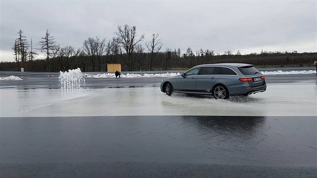 Na brnnskm polygonu se idii u, jak zvldat smyky.