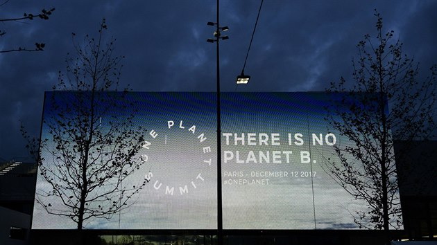 Nemme planetu B. Billboard ke klimatick konefrenci v Pai. (12. prosince 2017)