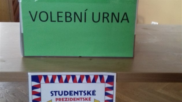 Studentsk prezidentsk volb na praskm gymnziu Na Zatlance (12.12.2017).