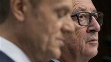 Předseda Evropské rady Donald Tusk a předseda Evropské komise Jean-Claude... Předseda Evropské rady Donald Tusk a předseda Evropské komise Jean-Claude...