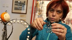 Drátenice Renata Marková tvořila také na akci Advent v chebském muzeu. Drátenice Renata Marková tvořila také na akci Advent v chebském muzeu.