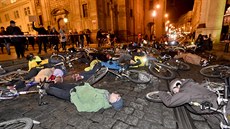 Cyklisté v Praze protestovali proti zákazu kol v centru metropole (11. prosince... Cyklisté v Praze protestovali proti zákazu kol v centru metropole (11. prosince...