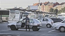 Nově otevřené bezplatné parkoviště u autobusového nádraží v Plzni. Nově otevřené bezplatné parkoviště u autobusového nádraží v Plzni.