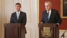 Prezident Miloš Zeman na Hradě jmenuje vládu Andreje Babiše. (13. prosince 2017) Prezident Miloš Zeman na Hradě jmenuje vládu Andreje Babiše. (13. prosince 2017)