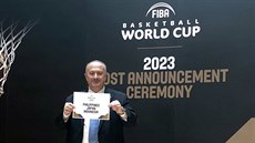 Horacio Muratore, prezident FIBA, oznamuje úspěch kandidatury Filipín, Japonska... Horacio Muratore, prezident FIBA, oznamuje úspěch kandidatury Filipín, Japonska...