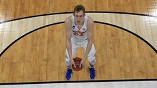 Canyon Barry se staví k trestným hodům netradičně. Canyon Barry se staví k trestným hodům netradičně.