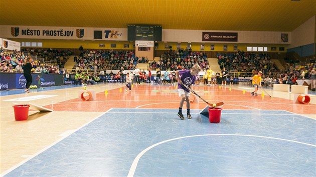 Fotografie z charitativní akce Sportovní hvzdy dtem Olomouckého kraje.