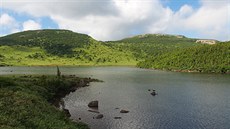 Křišťálově čisté jezero Kamanuma Křišťálově čisté jezero Kamanuma