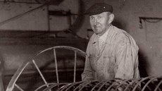František Vantuch (na dobové fotografii) pomáhal za 2. světové války rodinám... František Vantuch (na dobové fotografii) pomáhal za 2. světové války rodinám...