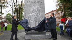 V Českém Těšíně před osmi roky odhalili památník prvního československého... V Českém Těšíně před osmi roky odhalili památník prvního československého...