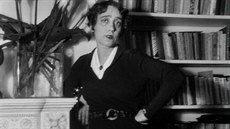 Francouzsko-italská návrhářka Elsa Schiaparelli Francouzsko-italská návrhářka Elsa Schiaparelli