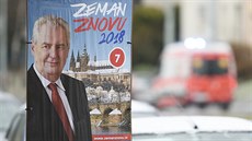 Znovuzvolení prezidenta Miloše Zemana propagují po Praze nové plakáty Zeman... Znovuzvolení prezidenta Miloše Zemana propagují po Praze nové plakáty Zeman...