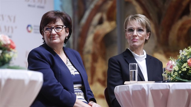 Eva Drahoov a Bohumila Brakov pi debat partnerek kandidt na Hrad