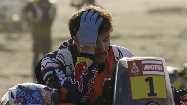 Sam Sunderland na KTM ped startem tvrt etapy Dakaru.