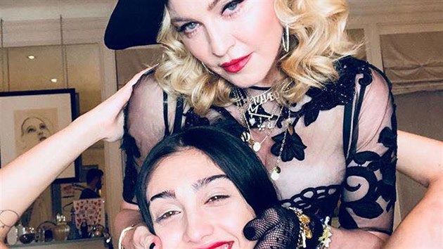 Madonna a jej dcera Lourdes bhem Silvestra 2017