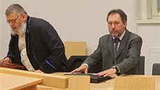 Pavel Kavinek, který hájí starostu Ježené Petra Červinku, řekl, že vyčíslenou... Pavel Kavinek, který hájí starostu Ježené Petra Červinku, řekl, že vyčíslenou...