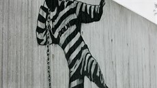 Haldenské vzení ozvlátují i graffiti ala Banksy.