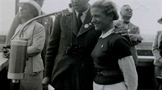Hanna Reitschová s leteckým inenýrem Erichem Bachemem