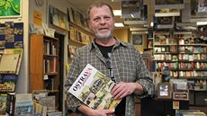 Luděk Jičínský je nejen majitelem ostravského knihkupectví Artforum. Před... Luděk Jičínský je nejen majitelem ostravského knihkupectví Artforum. Před...