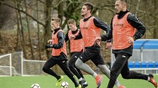 Fotbalisté FC Hradec Králové absolvovali první tréninky letošní zimní přípravy,... Fotbalisté FC Hradec Králové absolvovali první tréninky letošní zimní přípravy,...