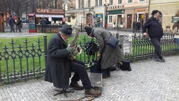 Busker v zim