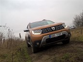 Duster - světla se rozšířila do stran