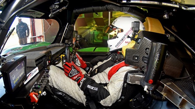 Spolumajitel kraslick firmy Motorsport Simulator Petr Lisa si v Barcelon proil debut za volantem vozu Ligier JSP3-Nissan LMP3 polsk stje Inter Europol Competition.