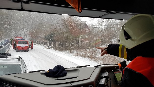 Nehoda osobnho vozu v Horn Radechov na Nchodsku (16.1.2018).