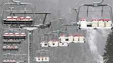 Opravená lanovka ve skiareálu Bublava, kterou poškodila vichřice Herwart,... Opravená lanovka ve skiareálu Bublava, kterou poškodila vichřice Herwart,...