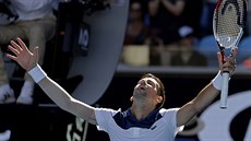 NÁVRAT. Po šesti měsících se Novak Djokovič vrátil na kurty, úspěšně. Úvodní... NÁVRAT. Po šesti měsících se Novak Djokovič vrátil na kurty, úspěšně. Úvodní...