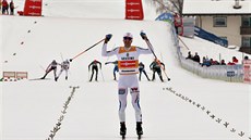 Nor Jan Schmid vyhrál závod Světového poháru severské kombinace ve Val di Fiemme Nor Jan Schmid vyhrál závod Světového poháru severské kombinace ve Val di Fiemme